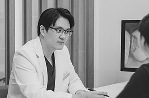 천성흔 사진 사이드